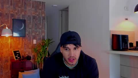 Snapshot of deymon_scott chatting on November 25, 2025, 7:03 pm JULIAN online show from November 25, 2025, 7:03 pm