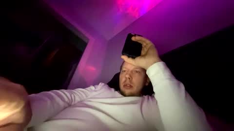 Snapshot of deznuts130 chatting on January 27, 2025, 6:30 am deznuts130 online show from January 27, 2025, 6:30 am