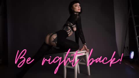 dgtlgrl online show from January 13, 2026, 4:23 pm