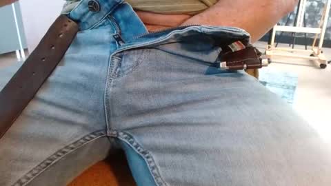 Robbert online show from April 21, 2026, 10:10 am