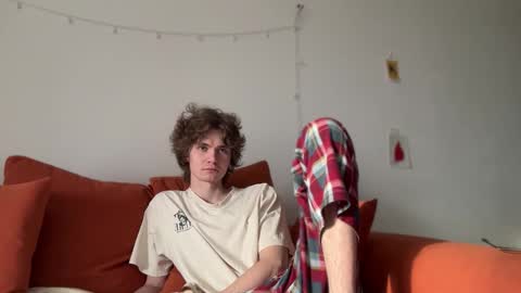 Di Alex online show from October 10, 2025, 12:26 pm