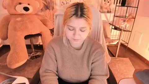 Snapshot of diaangell chatting on January 9, 2026, 7:15 pm Dia online show from January 9, 2026, 7:15 pm