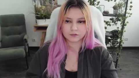 Dia online show from March 7, 2026, 12:24 pm