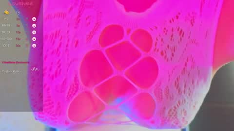 Snapshot of diablo_girl chatting on January 11, 2025, 10:29 pm online show from January 11, 2025, 10:29 pm