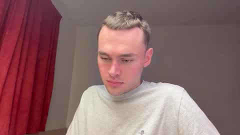 Snapshot of diablobig chatting on October 7, 2025, 6:49 pm Max online show from October 7, 2025, 6:49 pm