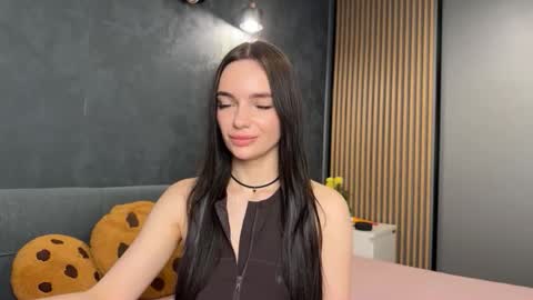 dialinkaaaa online show from April 6, 2026, 7:04 pm