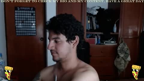 Snapshot of diamond_bruno chatting on February 7, 2025, 2:40 am Bruno Diamond online show from February 7, 2025, 2:40 am