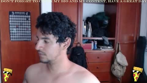 Snapshot of diamond_bruno chatting on February 9, 2025, 10:00 pm Bruno Diamond online show from February 9, 2025, 10:00 pm