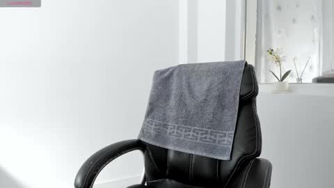 Snapshot of diamondkay_ chatting on October 1, 2025, 6:19 am diamondkay_ online show from October 1, 2025, 6:19 am