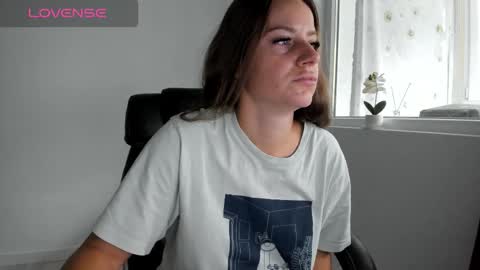 Snapshot of diamondkay_ chatting on October 4, 2025, 7:28 am diamondkay_ online show from October 4, 2025, 7:28 am