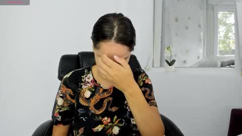 Snapshot of diamondkay_ chatting on October 7, 2025, 8:11 am diamondkay_ online show from October 7, 2025, 8:11 am