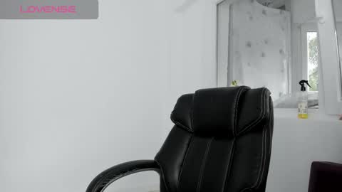 Snapshot of diamondkay_ chatting on October 9, 2025, 7:06 am diamondkay_ online show from October 9, 2025, 7:06 am