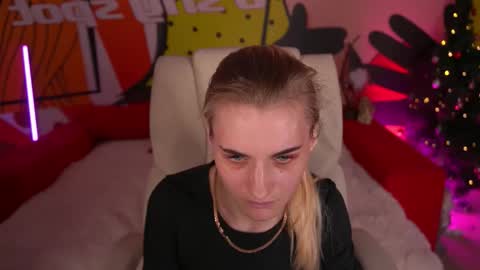 DiamondNina online show from January 6, 2026, 7:56 am