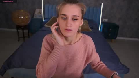 DiamondNina online show from April 2, 2026, 7:44 pm