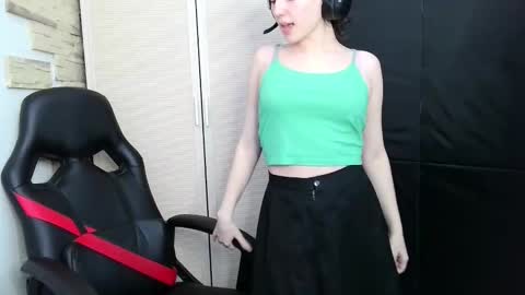 diana_back3 online show from November 17, 2025, 10:10 am