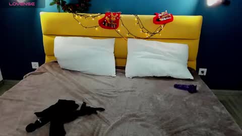 Diana  online show from December 21, 2024, 1:36 am