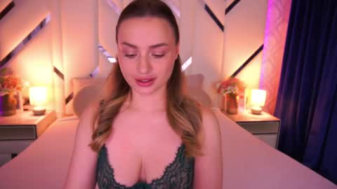 diana_nova online show from April 21, 2026, 12:44 pm