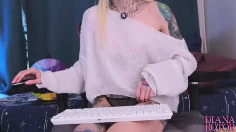 Snapshot of diana_rotor chatting on February 11, 2026, 7:35 am Diana online show from February 11, 2026, 7:35 am