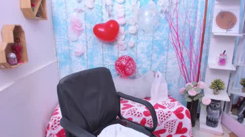 Snapshot of diana_serna chatting on February 14, 2025, 2:54 pm Diana online show from February 14, 2025, 2:54 pm