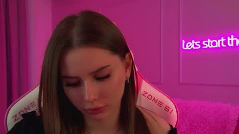 Diana online show from February 5, 2026, 7:51 pm