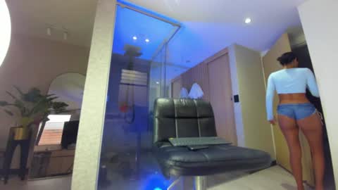 Snapshot of dianac1998 chatting on November 27, 2025, 9:06 pm dianac1998 online show from November 27, 2025, 9:06 pm