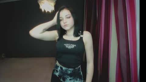 Snapshot of dianaolsens chatting on November 16, 2025, 12:55 pm Diana online show from November 16, 2025, 12:55 pm