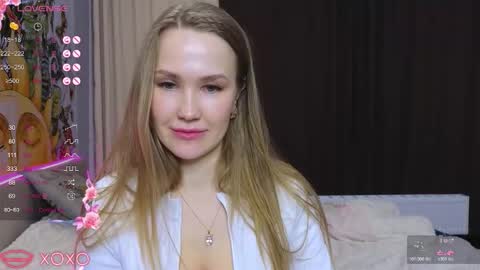 Snapshot of dianashermy chatting on December 14, 2025, 2:00 pm Diana online show from December 14, 2025, 2:00 pm