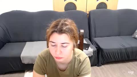 Snapshot of dianasmiey7 chatting on December 16, 2024, 8:20 am dianasmiey7 online show from December 16, 2024, 8:20 am