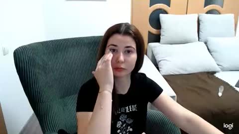 Snapshot of dianasmiey7 chatting on October 28, 2025, 10:08 am dianasmiey7 online show from October 28, 2025, 10:08 am