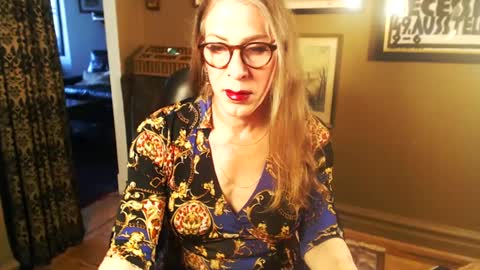 Diane Roberts-Tease and Humiliation online show from October 7, 2025, 8:39 pm