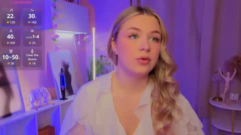 Snapshot of diannedibartolo chatting on October 23, 2025, 7:34 pm diannedibartolo online show from October 23, 2025, 7:34 pm