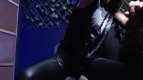 DICAPRIO online show from December 4, 2025, 5:17 am