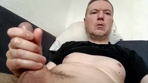 Snapshot of dick__18 chatting on June 2, 2026, 9:44 am Antonio online show from June 2, 2026, 9:44 am
