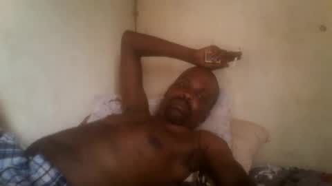 Snapshot of dickdaxxx chatting on January 16, 2025, 11:15 am dickdaxxx online show from January 16, 2025, 11:15 am