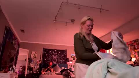 Beau online show from October 18, 2025, 8:04 am