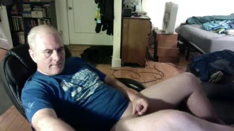 Snapshot of dickflasher5 chatting on January 10, 2025, 7:04 am Richard Fleischer online show from January 10, 2025, 7:04 am