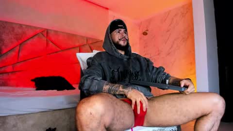 Snapshot of dickgriffith chatting on January 16, 2026, 12:53 pm Dick Griffith online show from January 16, 2026, 12:53 pm