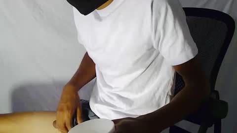 dickslanginslahser online show from October 21, 2025, 10:32 pm
