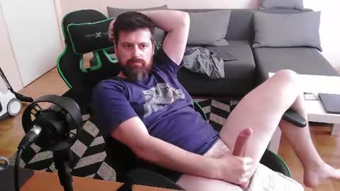 Snapshot of dickstaza chatting on June 23, 2026, 1:42 pm dickstaza online show from June 23, 2026, 1:42 pm