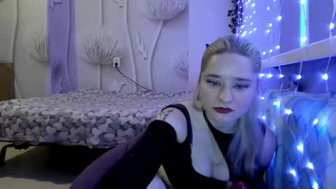 didiw0lf online show from May 18, 2026, 5:08 pm