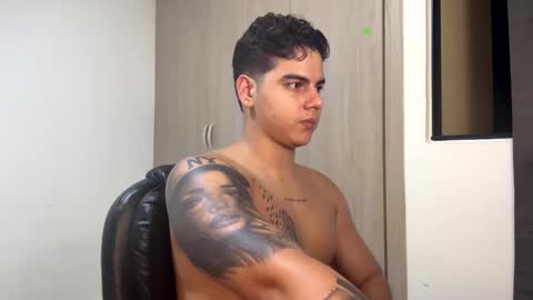 Snapshot of diego_cazas chatting on June 3, 2026, 12:13 am DIEGO CAZAS online show from June 3, 2026, 12:13 am