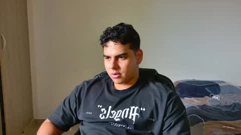 Snapshot of diego_cazas chatting on June 19, 2026, 7:06 pm DIEGO CAZAS online show from June 19, 2026, 7:06 pm