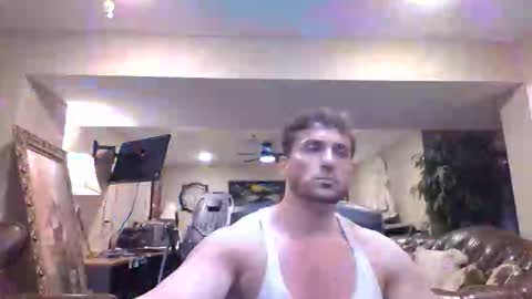 Snapshot of diegodavids chatting on May 19, 2026, 1:00 am diegodavids online show from May 19, 2026, 1:00 am