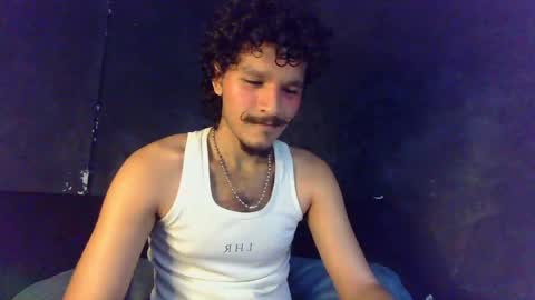 Snapshot of diemond_latinx98 chatting on April 19, 2026, 11:42 am diemond_latinx98 online show from April 19, 2026, 11:42 am