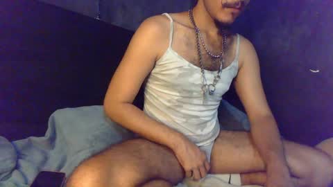 Snapshot of diemond_latinx98 chatting on April 24, 2026, 5:43 am diemond_latinx98 online show from April 24, 2026, 5:43 am