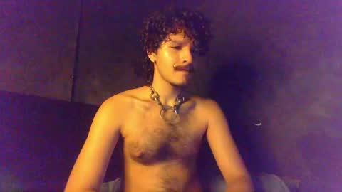 Snapshot of diemond_latinx98 chatting on May 4, 2026, 4:19 am diemond_latinx98 online show from May 4, 2026, 4:19 am