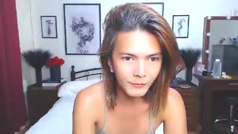 Dennesse online show from October 25, 2025, 6:21 am