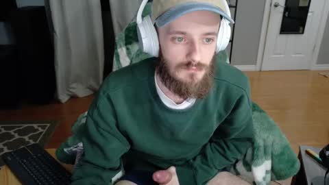 Snapshot of digbicknik chatting on March 12, 2025, 9:02 am digbicknik online show from March 12, 2025, 9:02 am