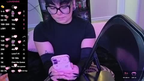 DigitalDiamondXO online show from March 25, 2026, 4:35 pm