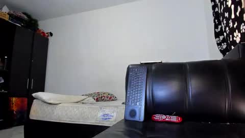 Snapshot of diiego_xxx chatting on November 2, 2025, 9:06 pm diiego_xxx online show from November 2, 2025, 9:06 pm